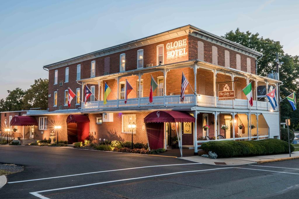 The Globe Inn East Greenville Exterior photo